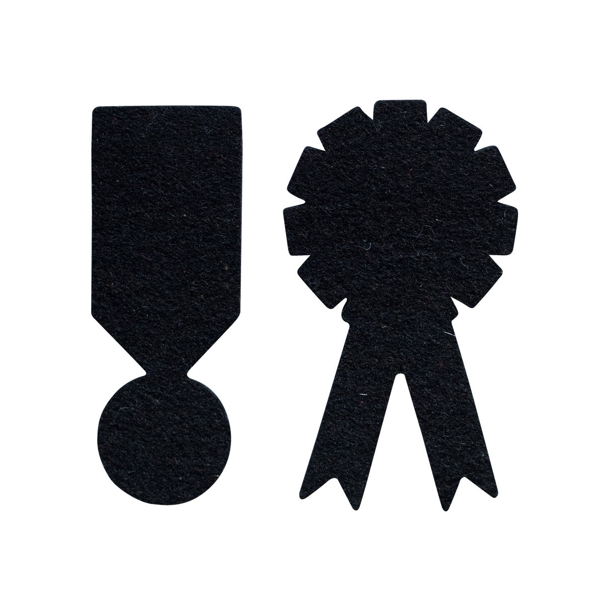 Zwart merino wolvilt met een fijne textuur, perfect voor stijlvolle handgemaakte brocheset Vienna van Studio ROWOLD