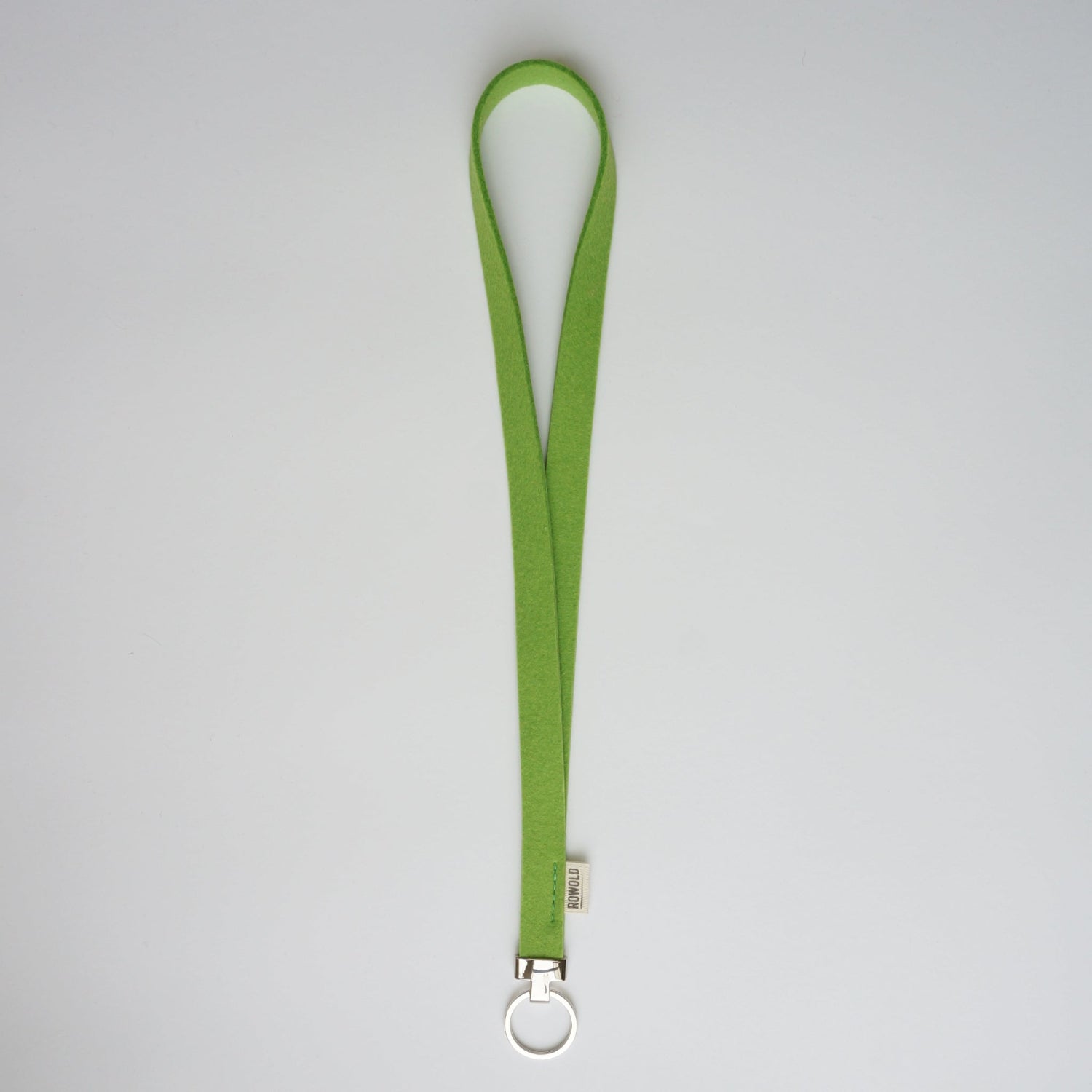 Blauw vilten keycord – praktisch en modieus sleutelkoord uit Amsterdam met metalen sleutelring