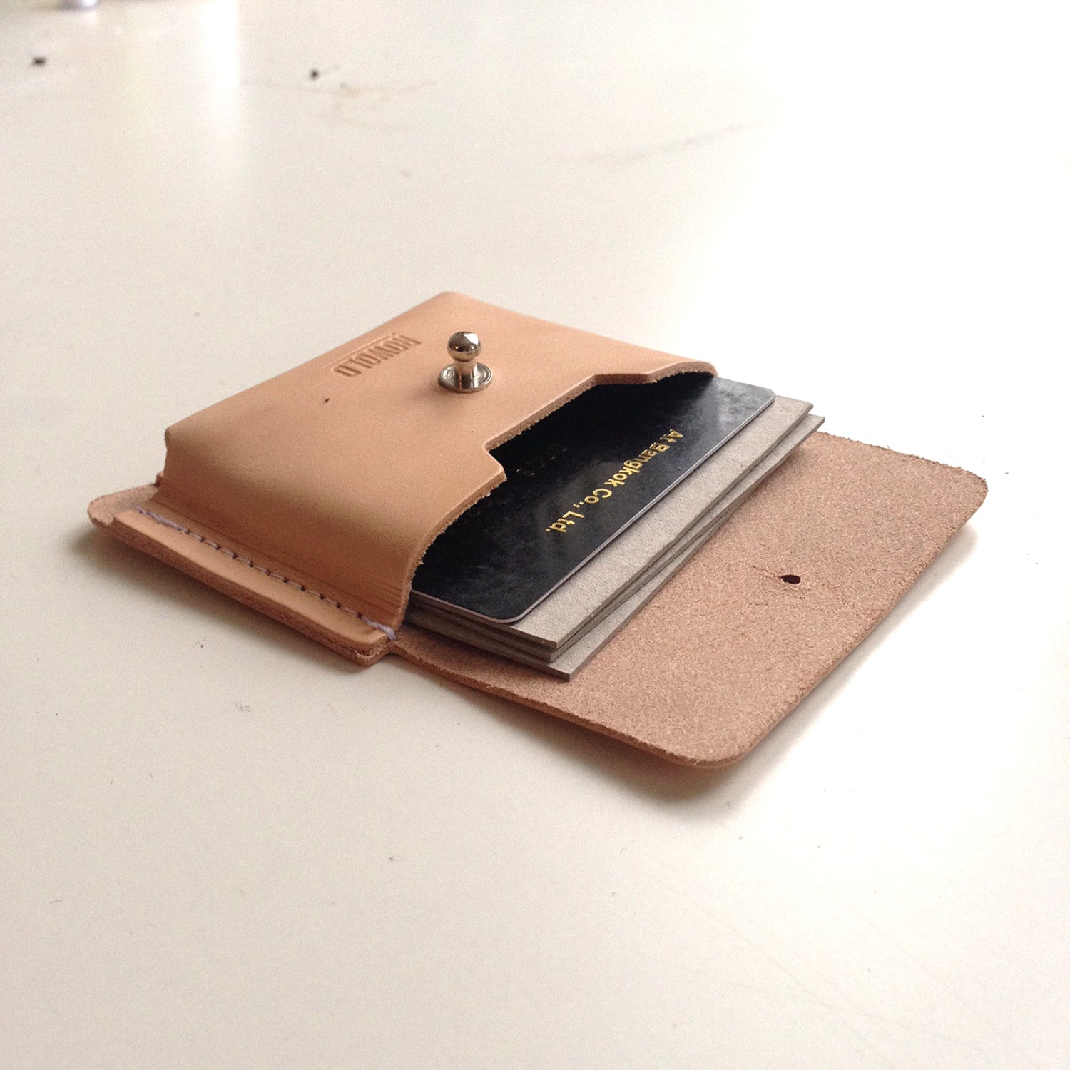 Pasjeshouder in mooi zwart leder